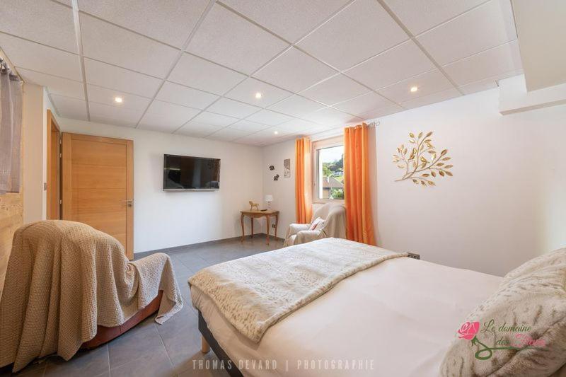 Le Domaine Des Fleurs - Appartement La Gentiane Жерарме Екстер'єр фото